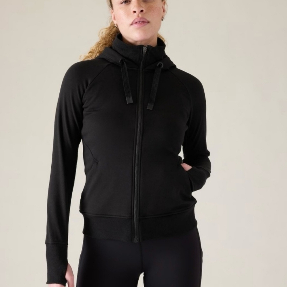 Athleta Triumph Hoodie Size XS Black Yoga Athleisure Travel Cozy